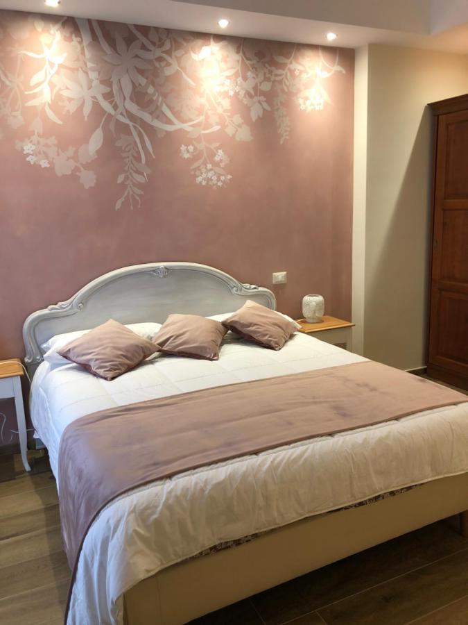 Cavaliere Suite & Rooms Матера Екстериор снимка