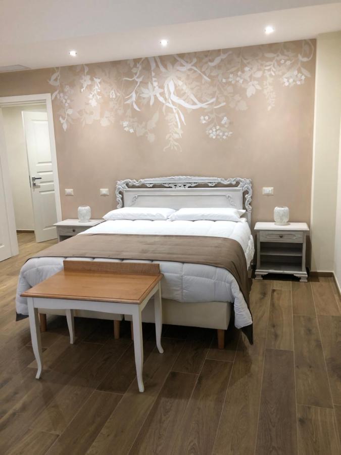Cavaliere Suite & Rooms Матера Екстериор снимка